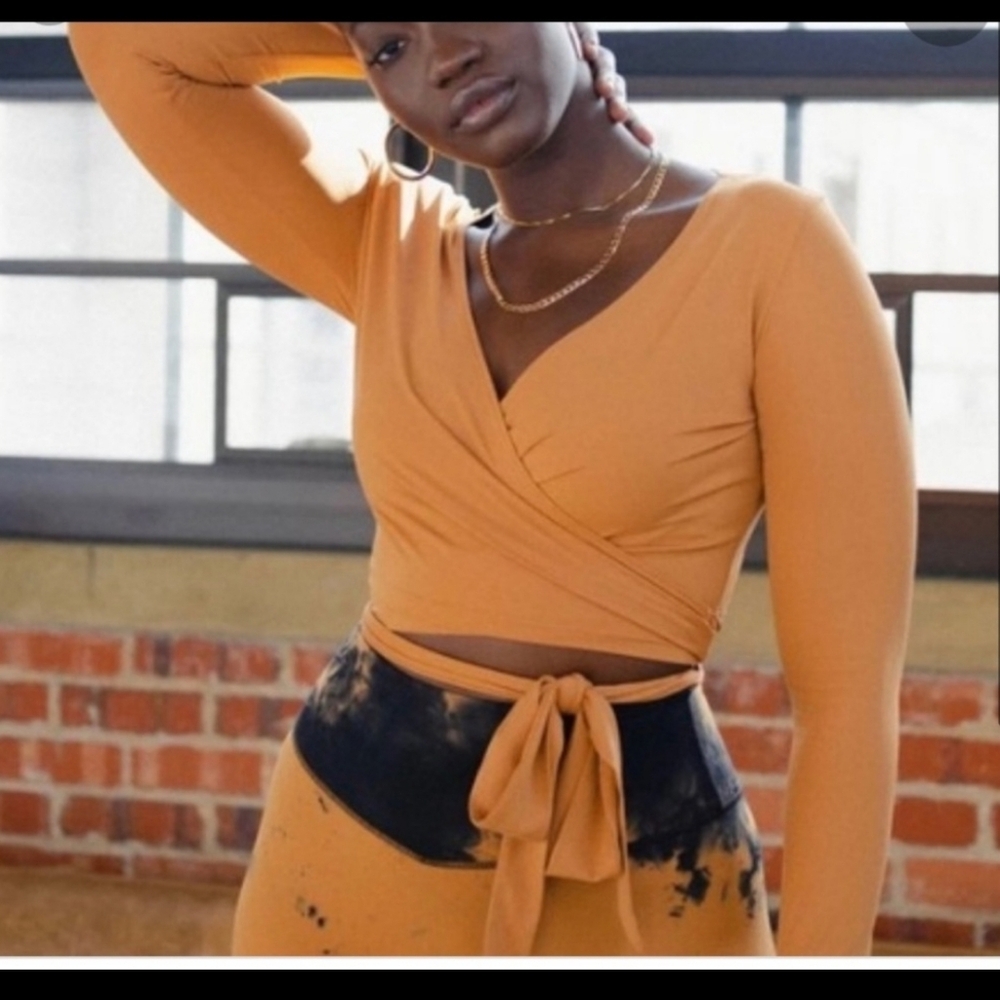 Balance Athletica. Now Vitality. Dancer wrap top. Medium